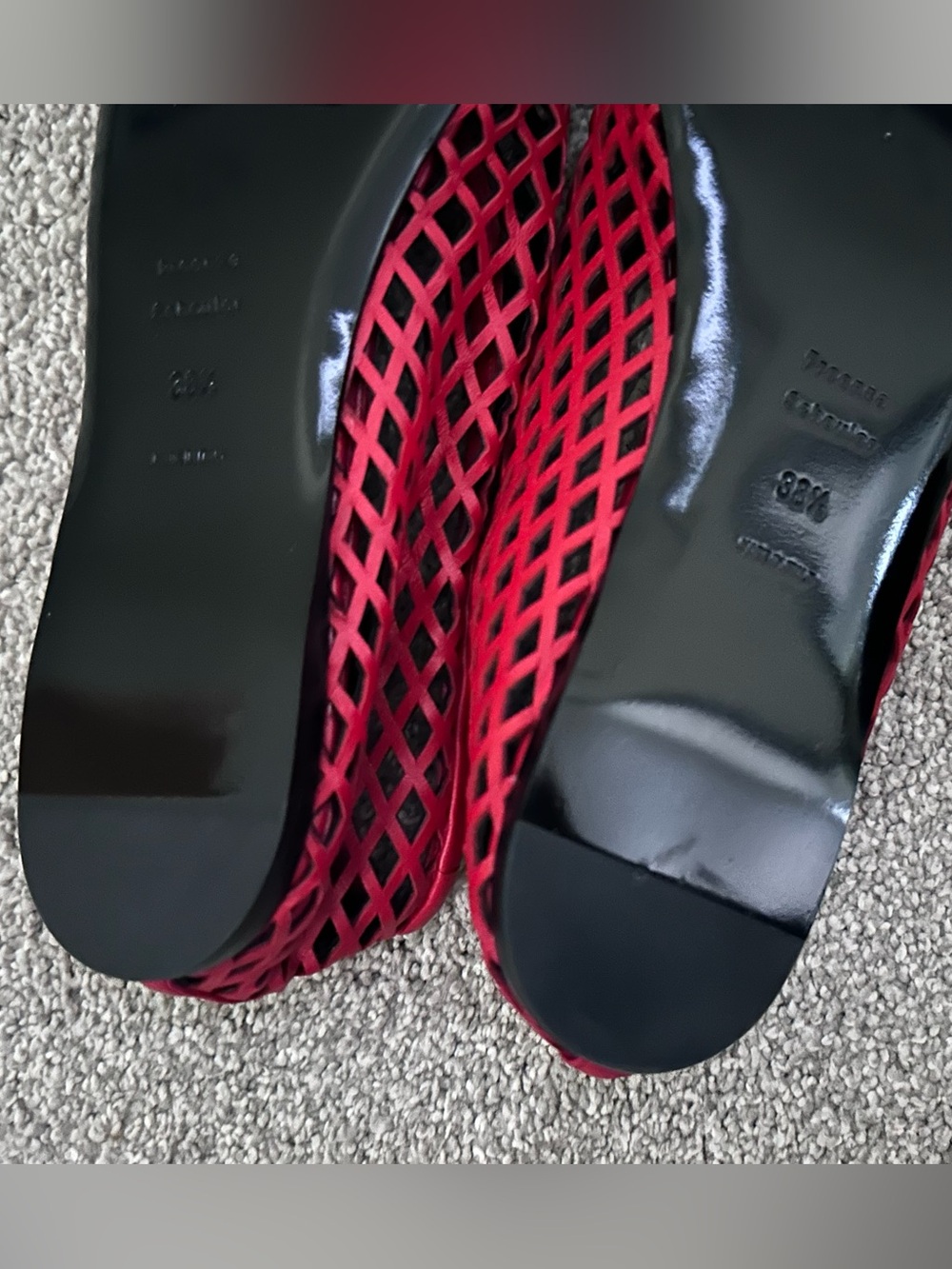 Proenza Schouler Red Tee Perforated Ballet Flats - Picture 9 of 10